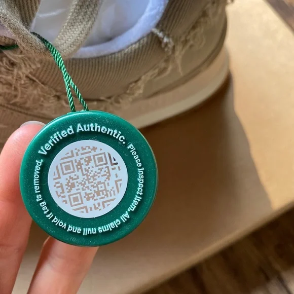 New Balance 574 X Miu Women's Miu Denim Sneakers Color Beige - Picture 9 of 13